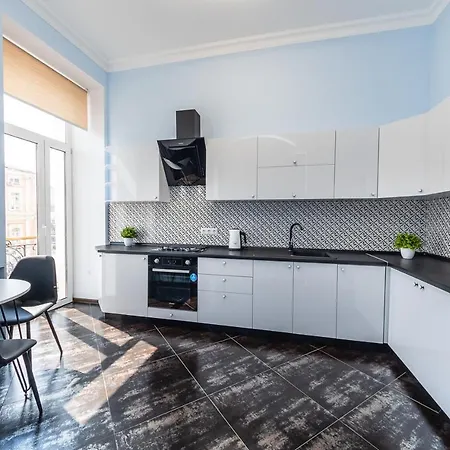 View On Sofievskaya Square Apartment Kyiv Exterior photo